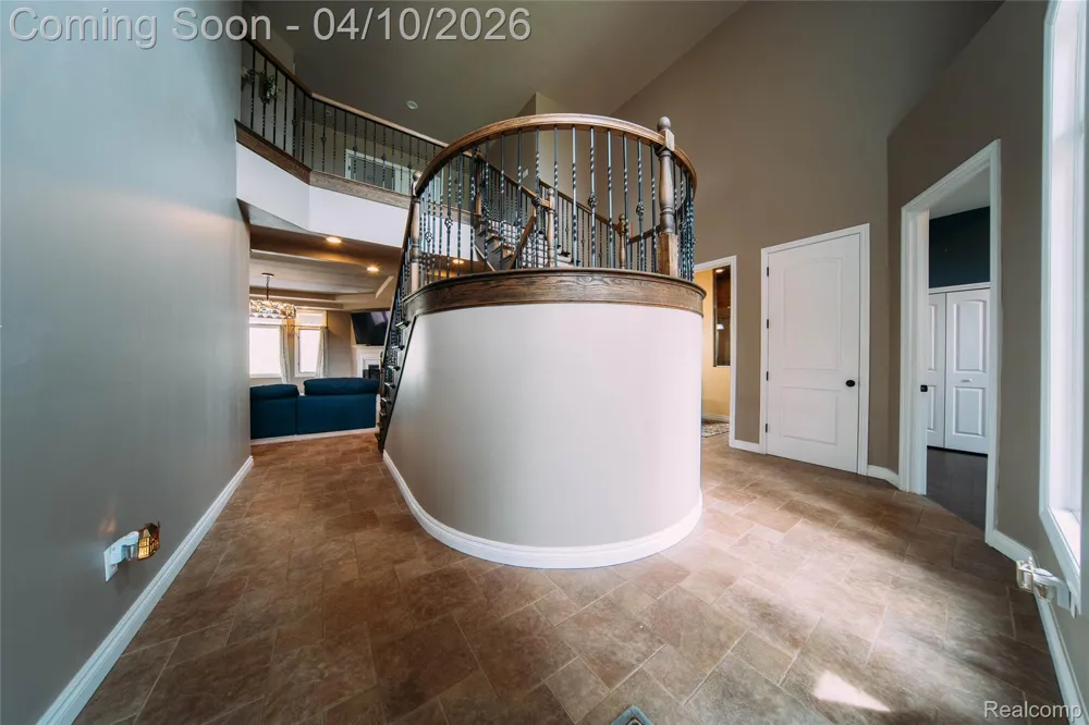 67102 Rachael Lane Washington Township, MI 48095
