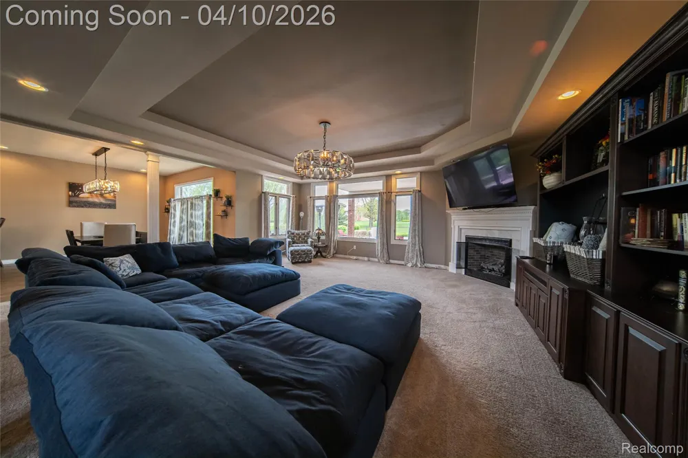 67102 Rachael Lane Washington Township, MI 48095