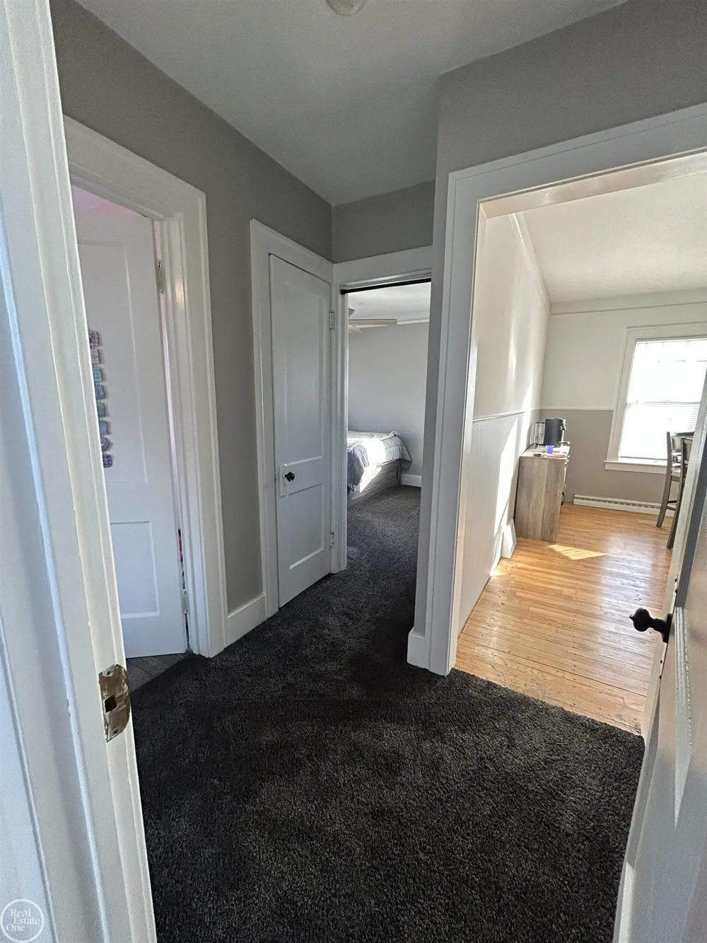 22138 Brittany Avenue Eastpointe City, MI 48021