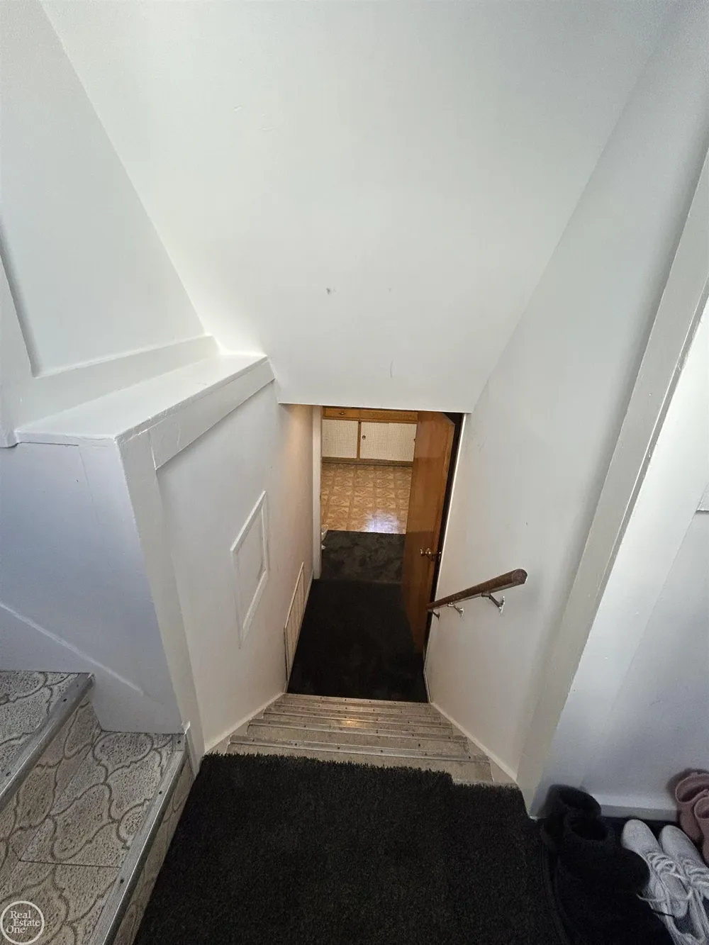 22138 Brittany Avenue Eastpointe City, MI 48021
