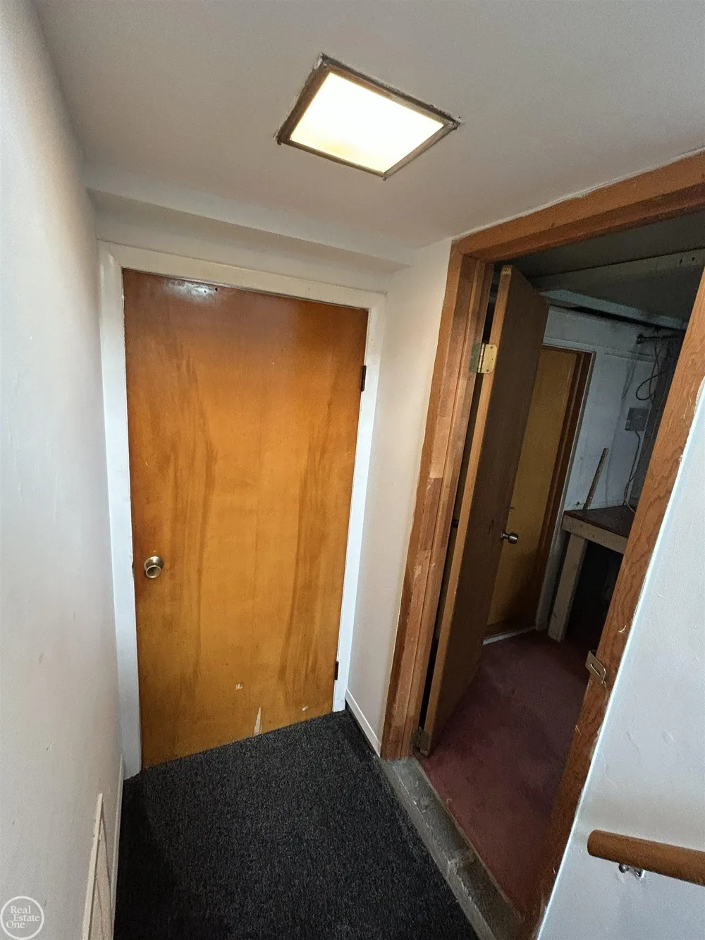 22138 Brittany Avenue Eastpointe City, MI 48021