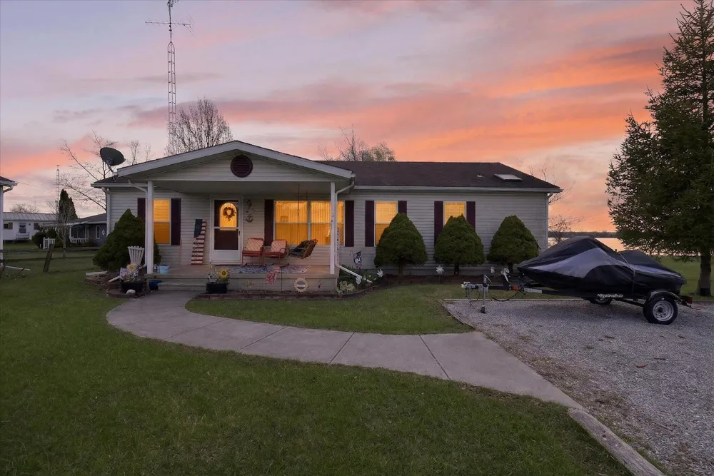 14620 E Merry Drive Amboy Township, MI 49232