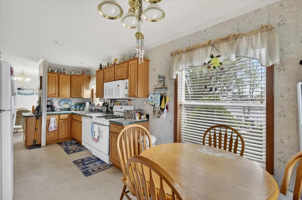 14620 E Merry Drive Amboy Township, MI 49232