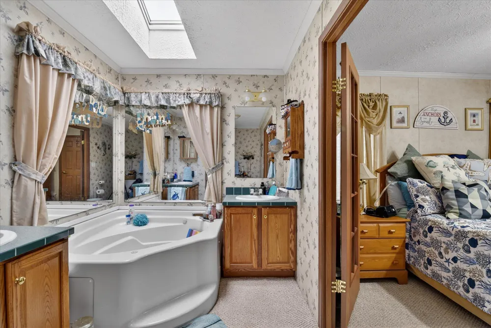 14620 E Merry Drive Amboy Township, MI 49232