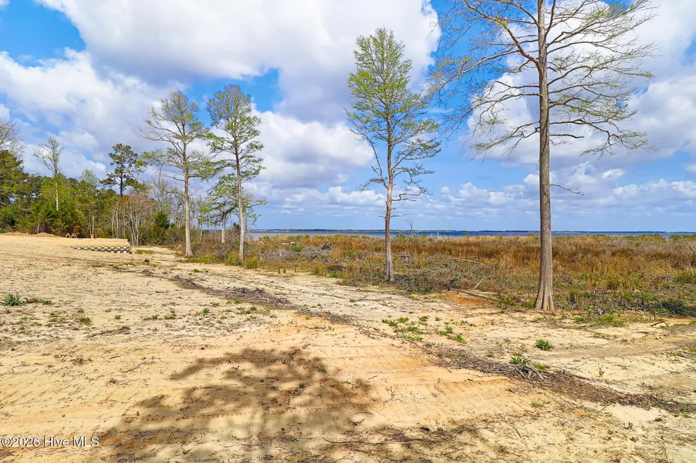 121 Cedarwood Drive Havelock, NC 28532