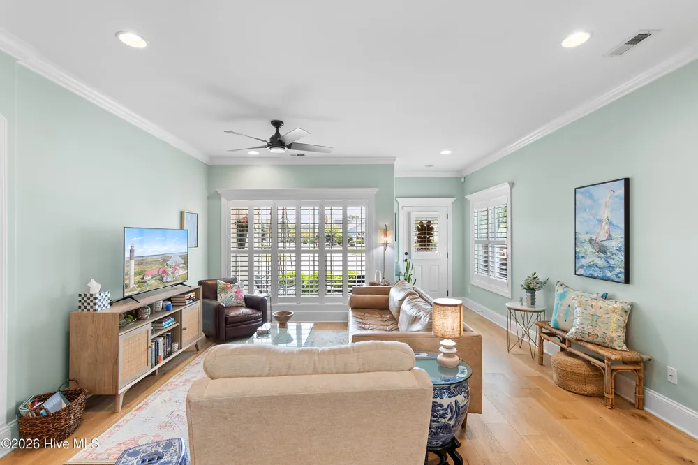 4463 Willow Moss Way Southport, NC 28461