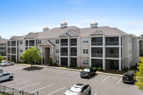 395 S Crow Creek Drive NW #1621