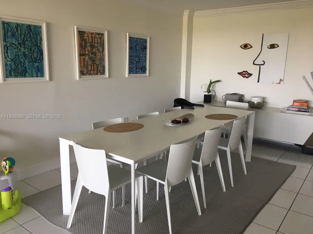 177 Ocean Lane Dr #512 Key Biscayne, FL 33149