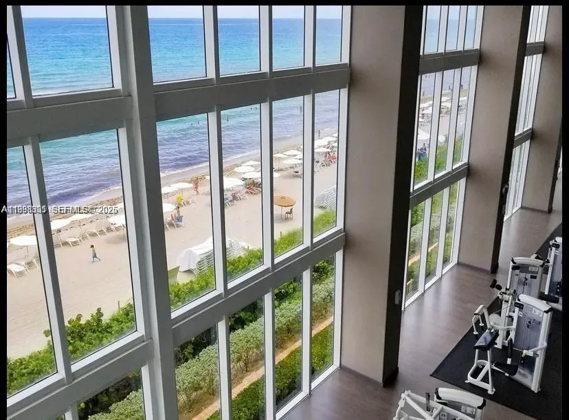 1830 S Ocean Dr #2011 Hallandale Beach, FL 33009