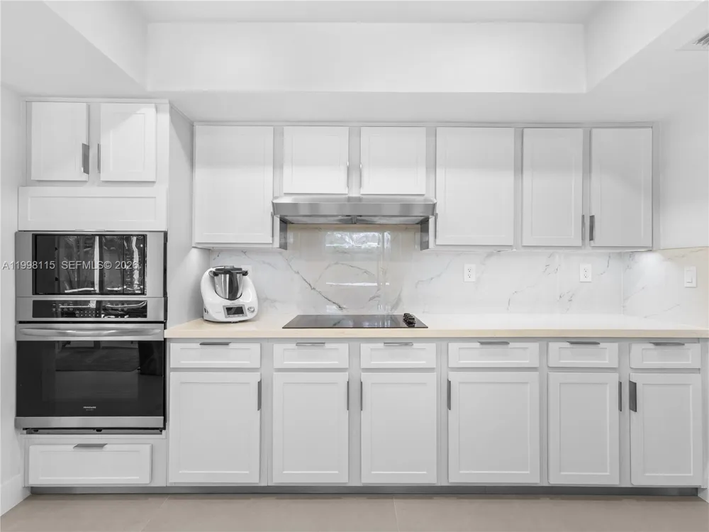 16400 SW 80th Ave Palmetto Bay, FL 33157