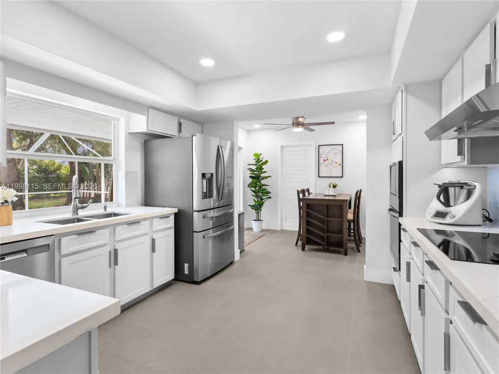 16400 SW 80th Ave Palmetto Bay, FL 33157