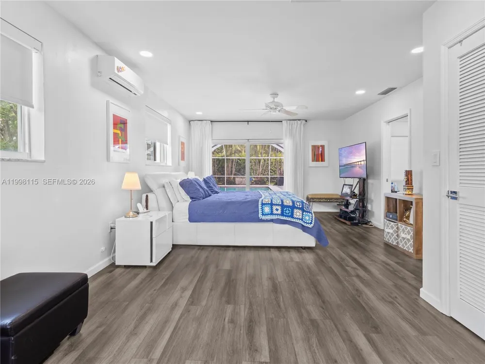 16400 SW 80th Ave Palmetto Bay, FL 33157