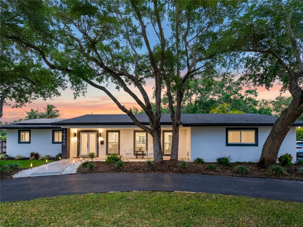 16400 SW 80th Ave Palmetto Bay, FL 33157