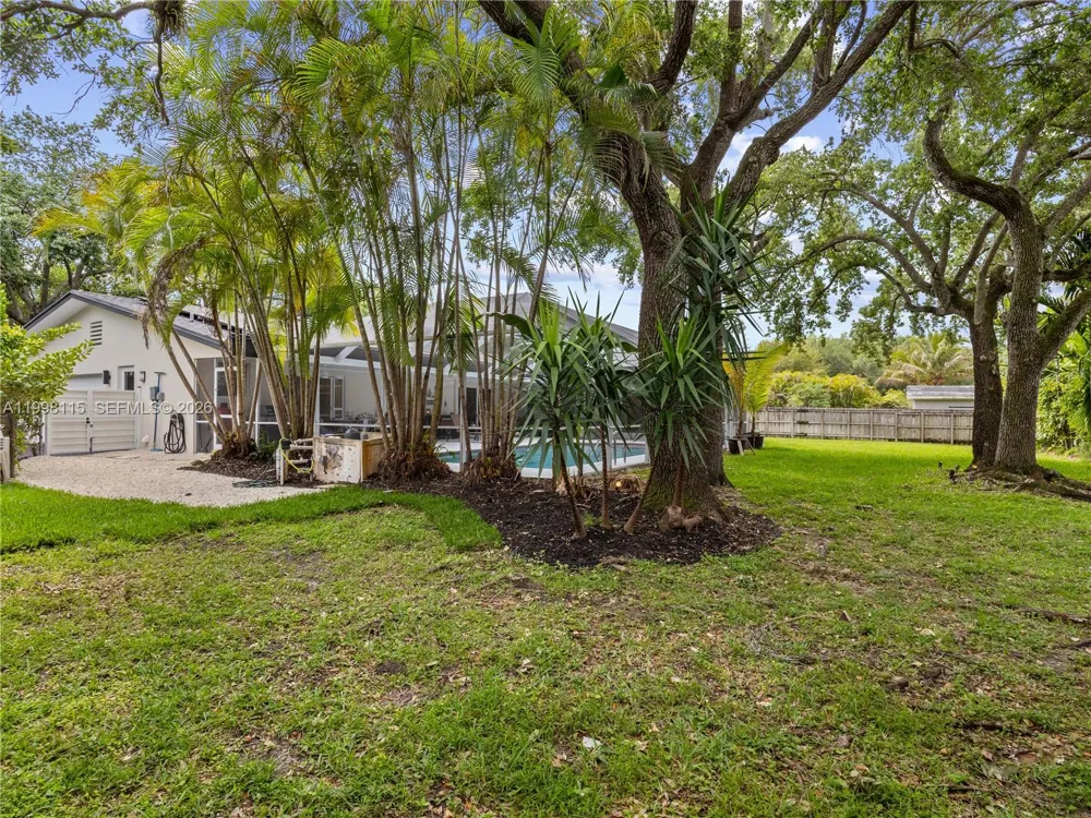 16400 SW 80th Ave Palmetto Bay, FL 33157