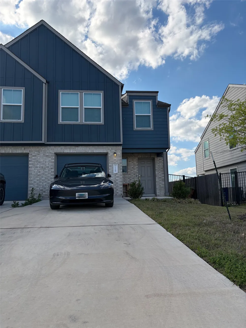 7120 Sparkling Light Drive #B Del Valle, TX 78617