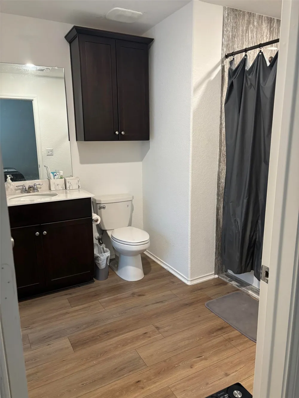 7120 Sparkling Light Drive #B Del Valle, TX 78617