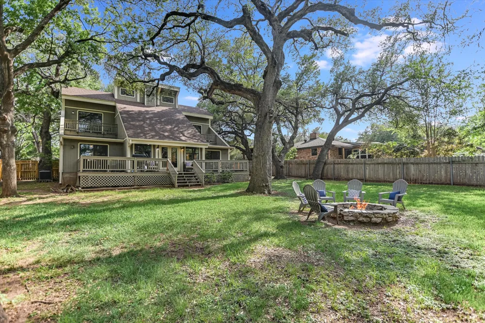 5307 Shady Oaks Circle Kingsland, TX 78639