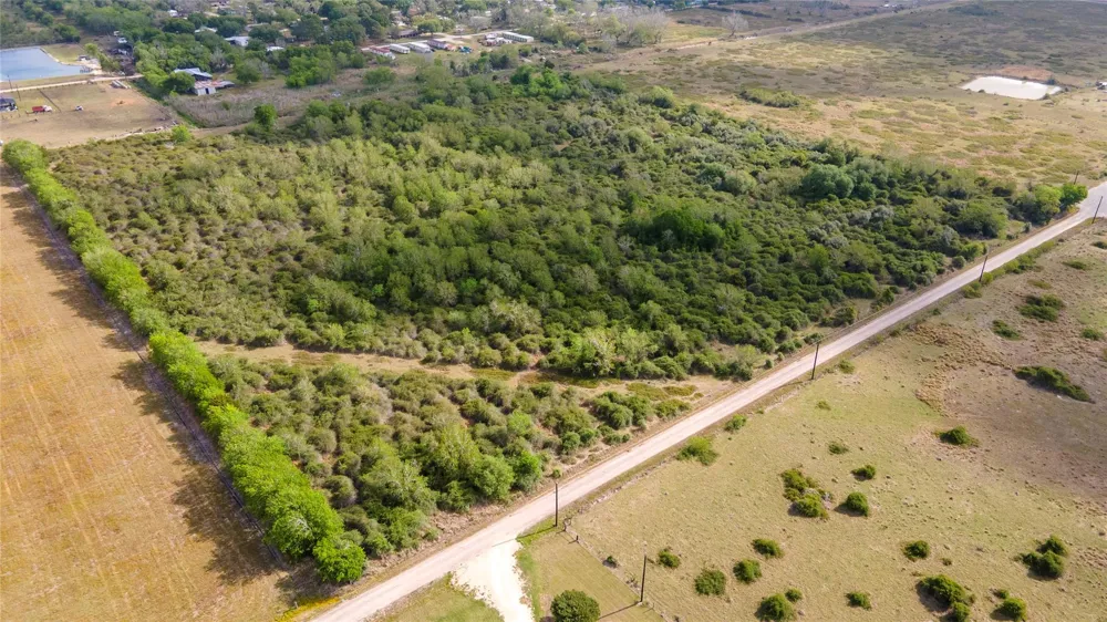 County Road 464 Blessing, TX 77419