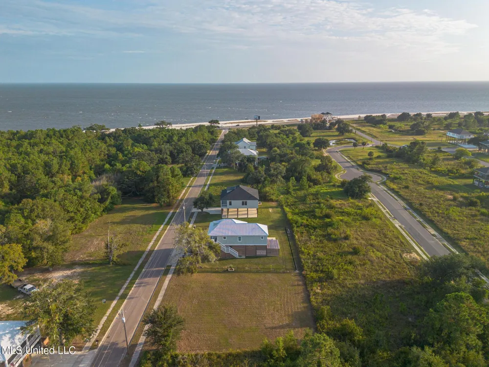 133 Markham Drive Long Beach, MS 39560