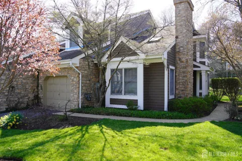 57 W Countryside Drive
