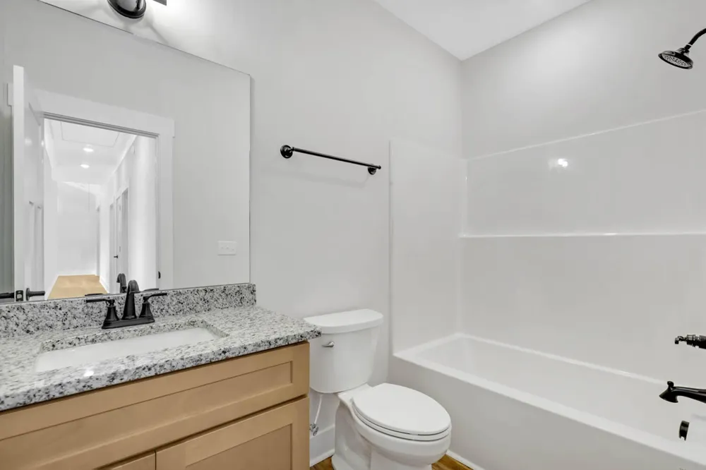 6583 Long Horn Street Birchwood, TN 37308