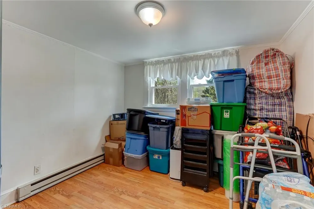 1723 E Meadow Road Eden, NC 27288