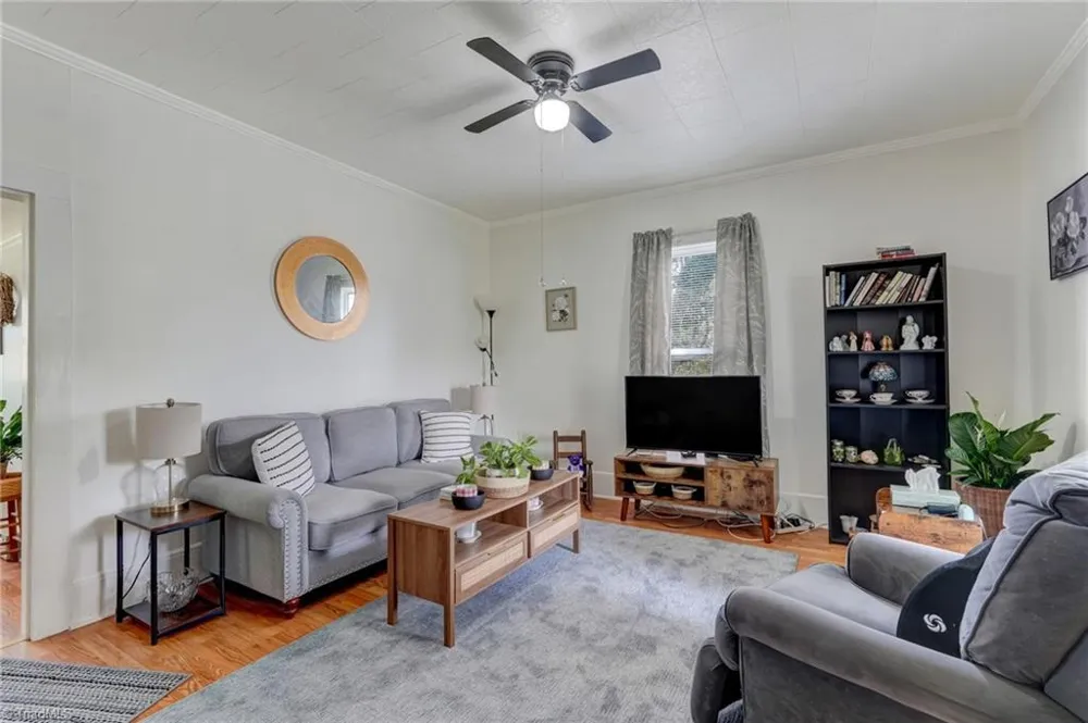 1723 E Meadow Road Eden, NC 27288
