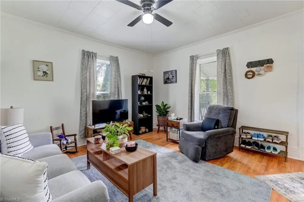 1723 E Meadow Road Eden, NC 27288