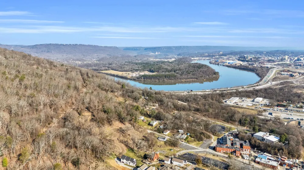 0 W 39th Street Chattanooga, TN 37409