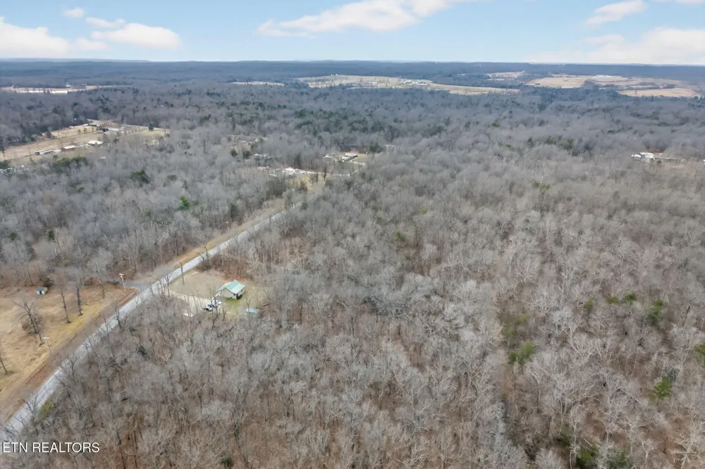 4066 Cumberland Lakes Drive Monterey, TN 38574