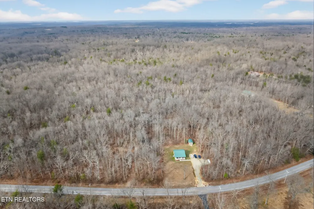 4066 Cumberland Lakes Drive Monterey, TN 38574