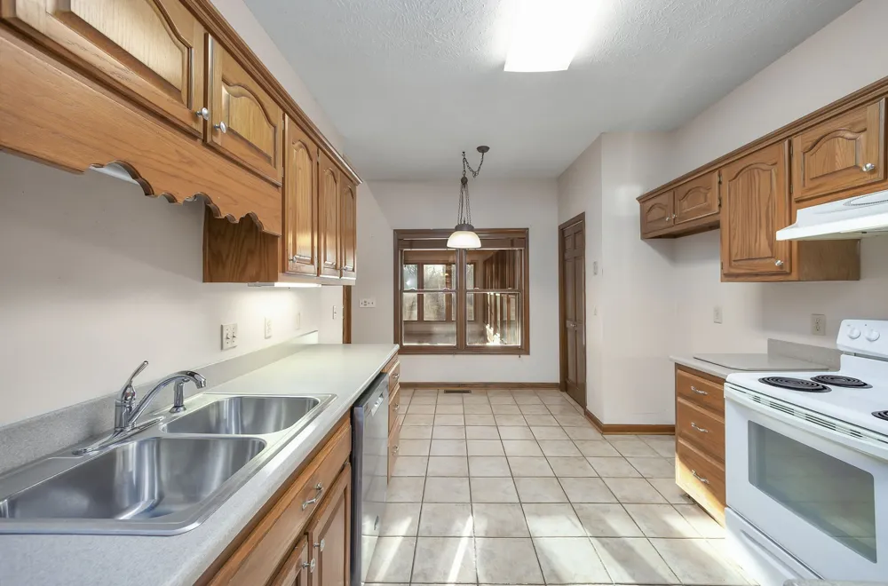 40 Pine Cv Parsons, TN 38363