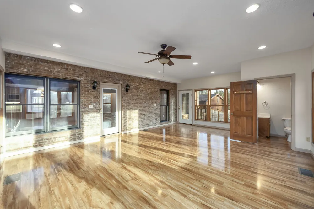 40 Pine Cv Parsons, TN 38363
