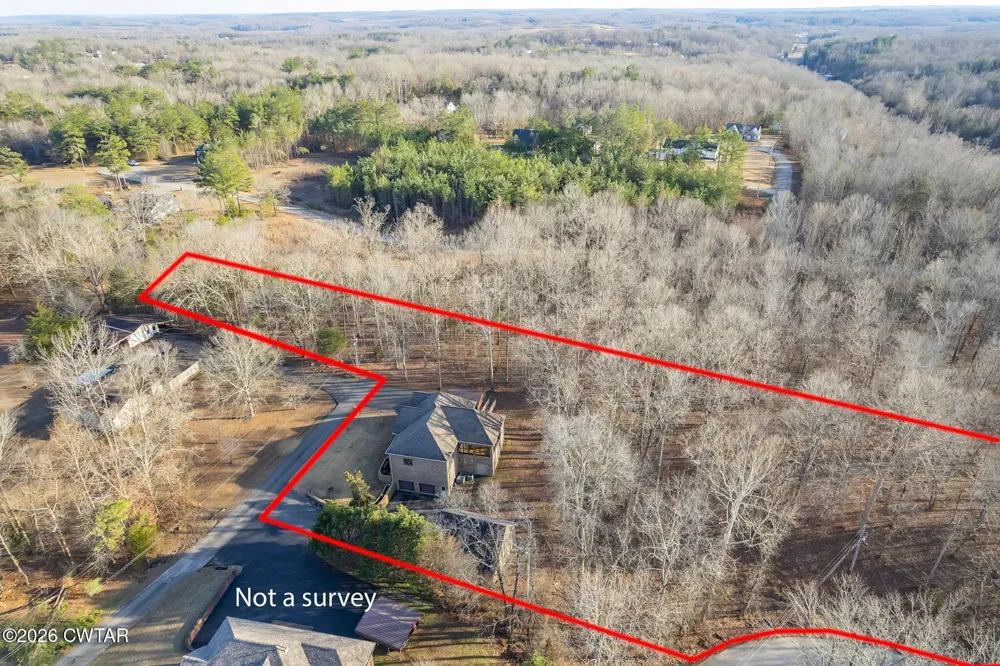40 Pine Cv Parsons, TN 38363