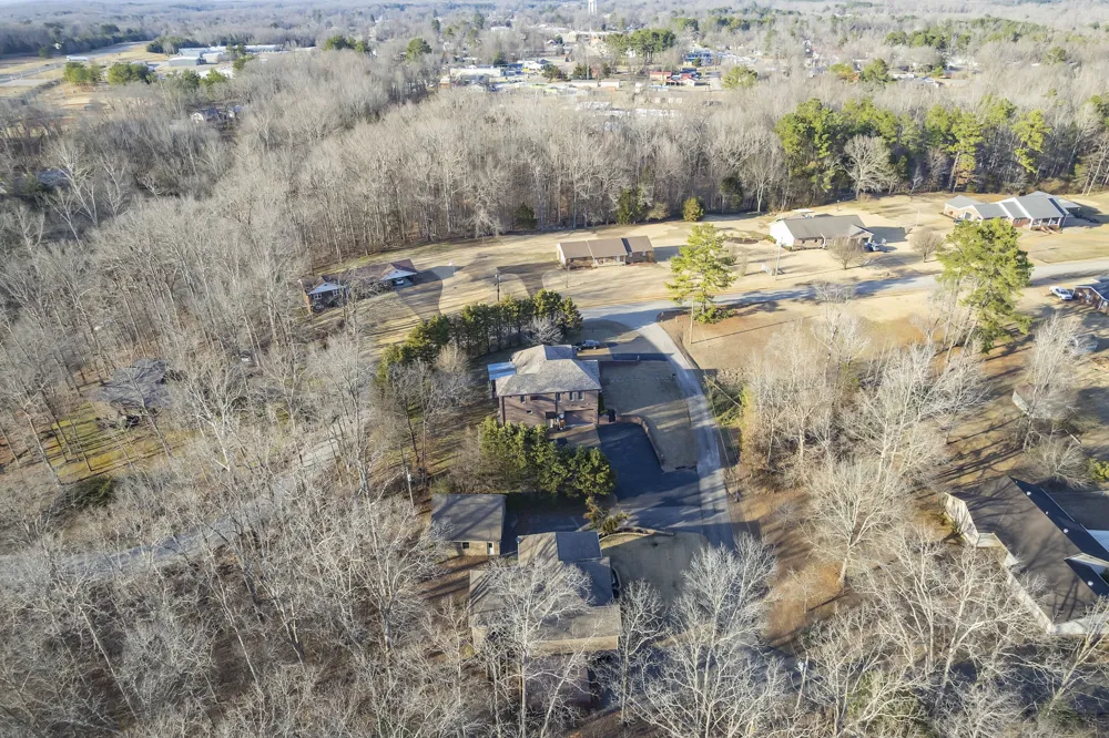 40 Pine Cv Parsons, TN 38363