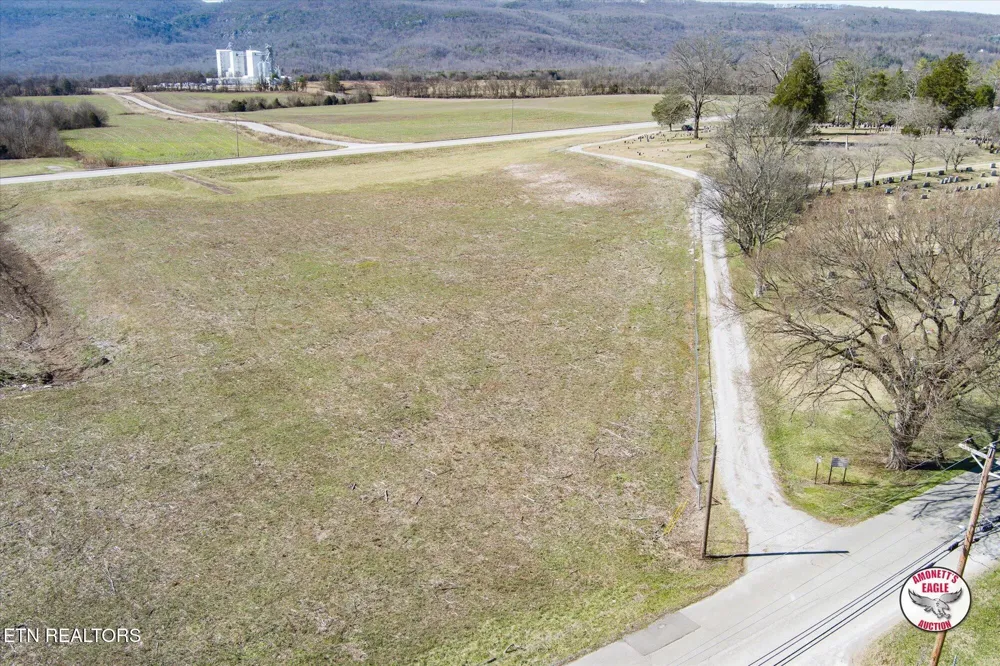 0 US 127 Pikeville, TN 37367