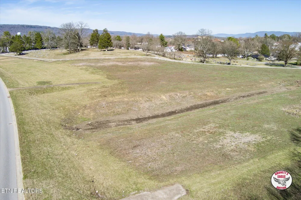 0 US 127 Pikeville, TN 37367