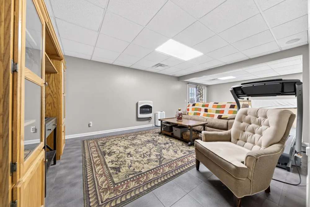 3146 Old Greenbrier Pike Greenbrier, TN 37073