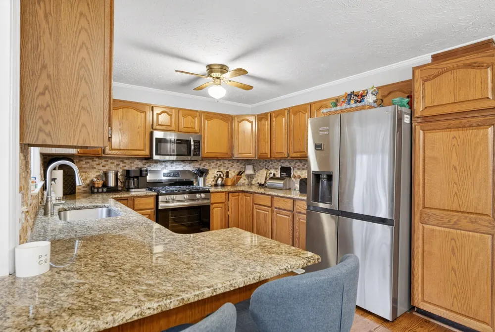 3146 Old Greenbrier Pike Greenbrier, TN 37073