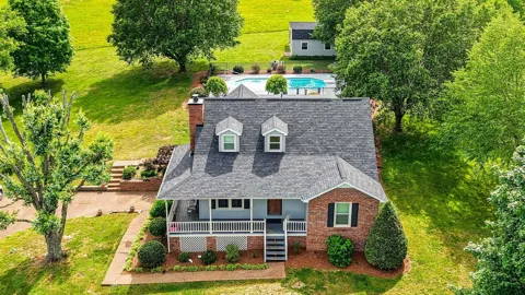 3146 Old Greenbrier Pike