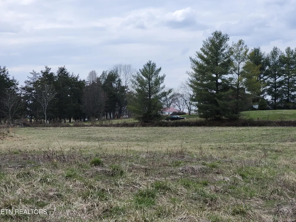 4299 W Andrew Johnson Hwy Greeneville, TN 37745