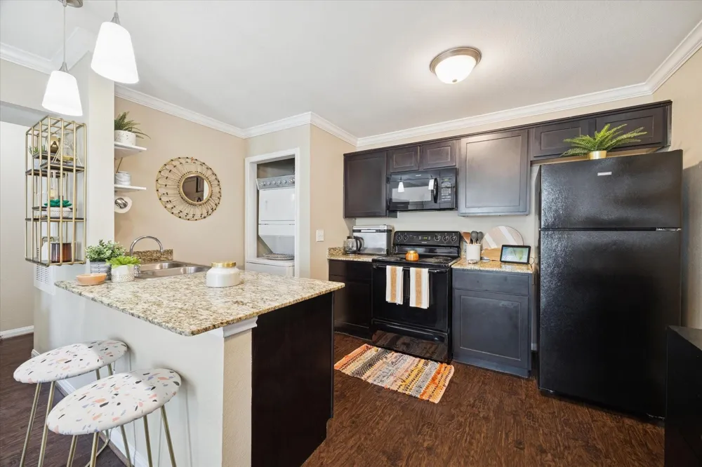 1600 W T C Jester Boulevard #35 Houston, TX 77008