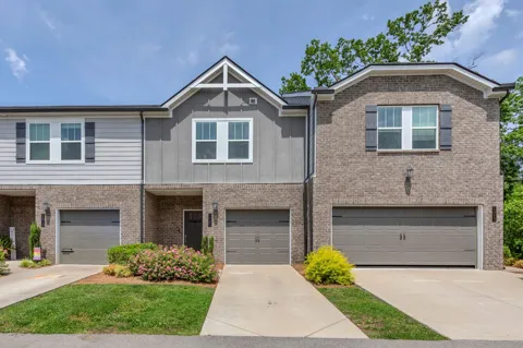 1021 McKee Ct
