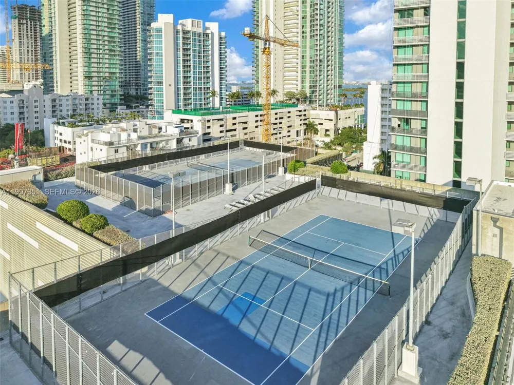 460 NE 28th St #2908 Miami, FL 33137