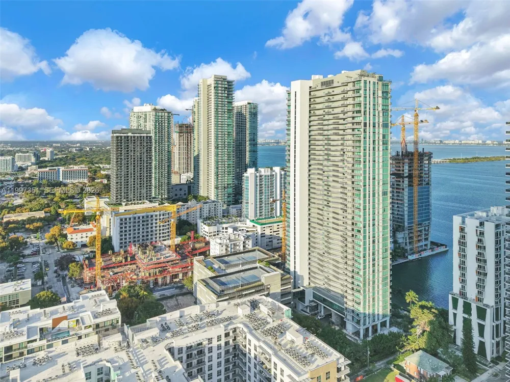 460 NE 28th St #2908 Miami, FL 33137