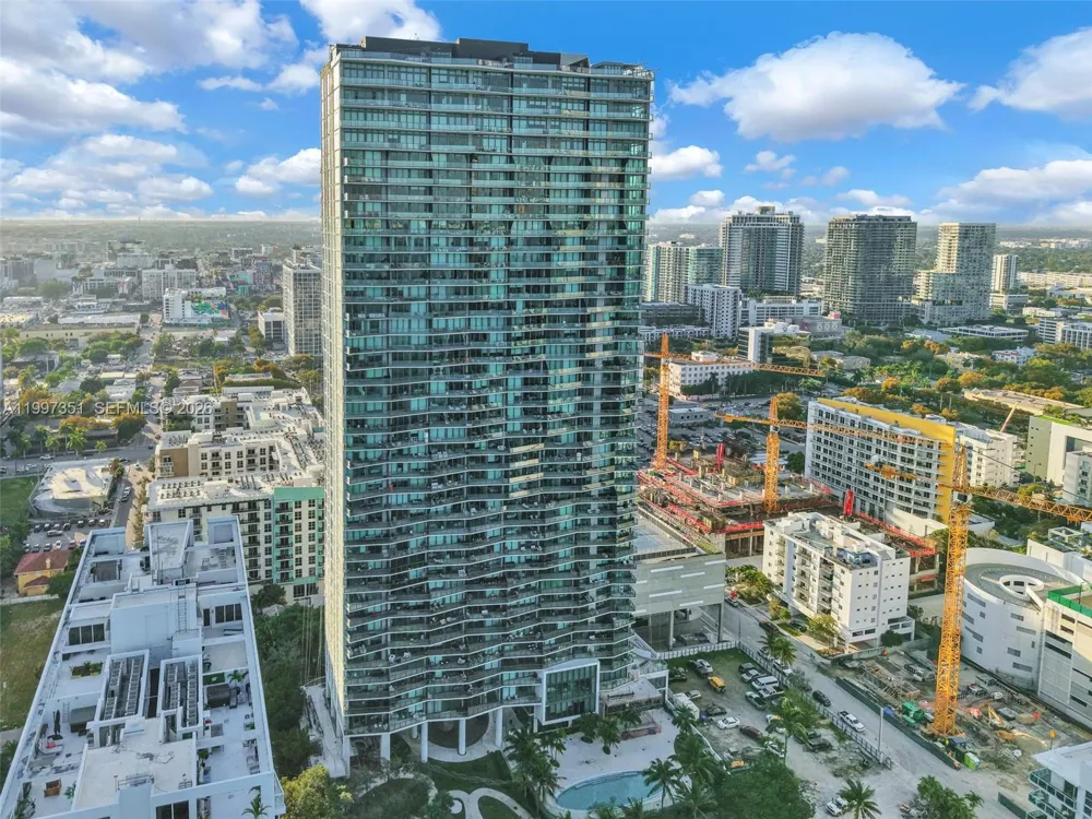 460 NE 28th St #2908 Miami, FL 33137