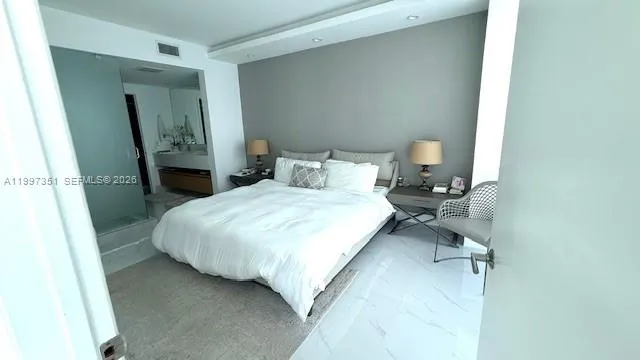 460 NE 28th St #2908 Miami, FL 33137