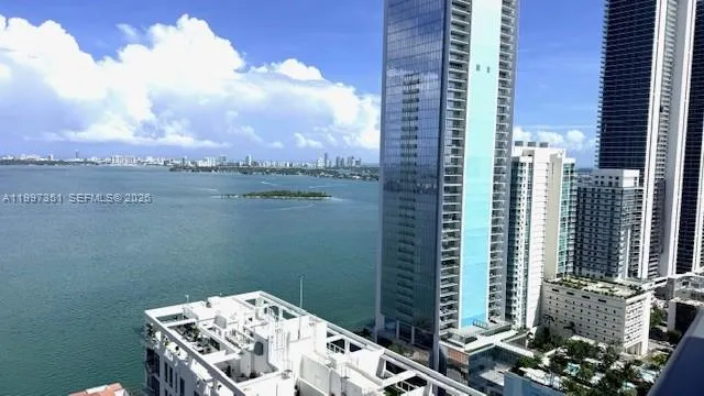 460 NE 28th St #2908 Miami, FL 33137