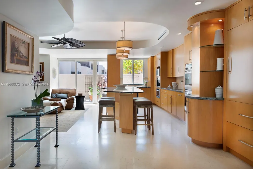 201 Crandon Blvd #174 Key Biscayne, FL 33149