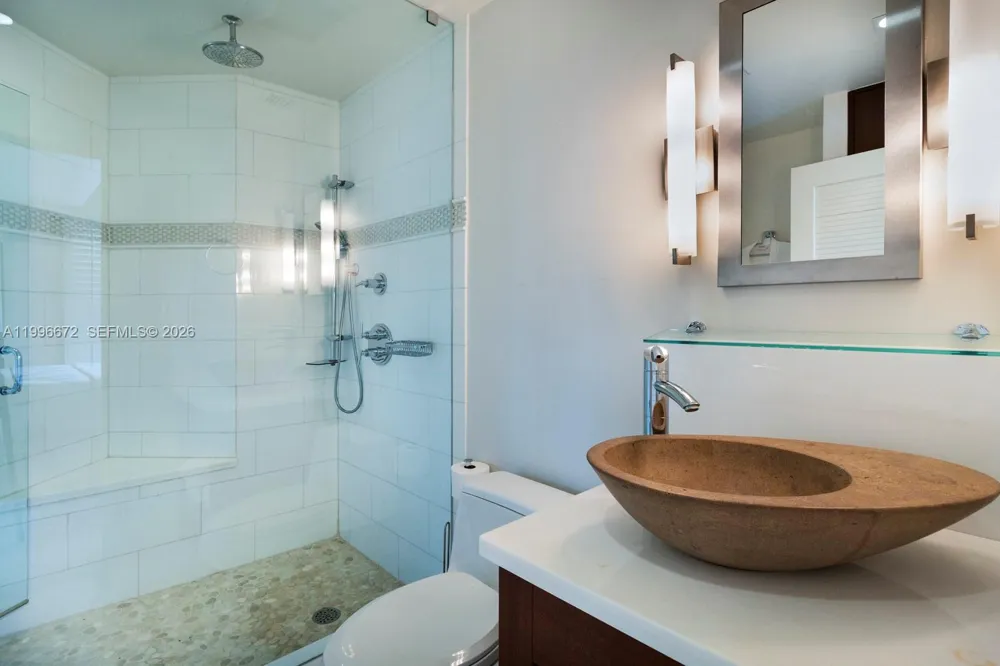 201 Crandon Blvd #174 Key Biscayne, FL 33149